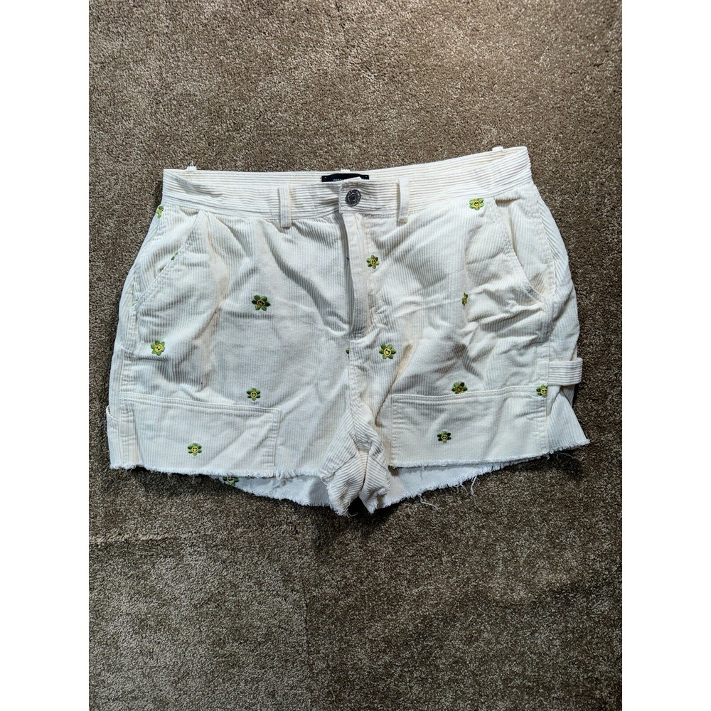 Forever21 White Corduroy Shorts with Green Flowers Trendy Summer Comfy Sz 1x